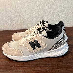 NEW BALANCE Fresh Foam X-70 - 9.5 - GUC